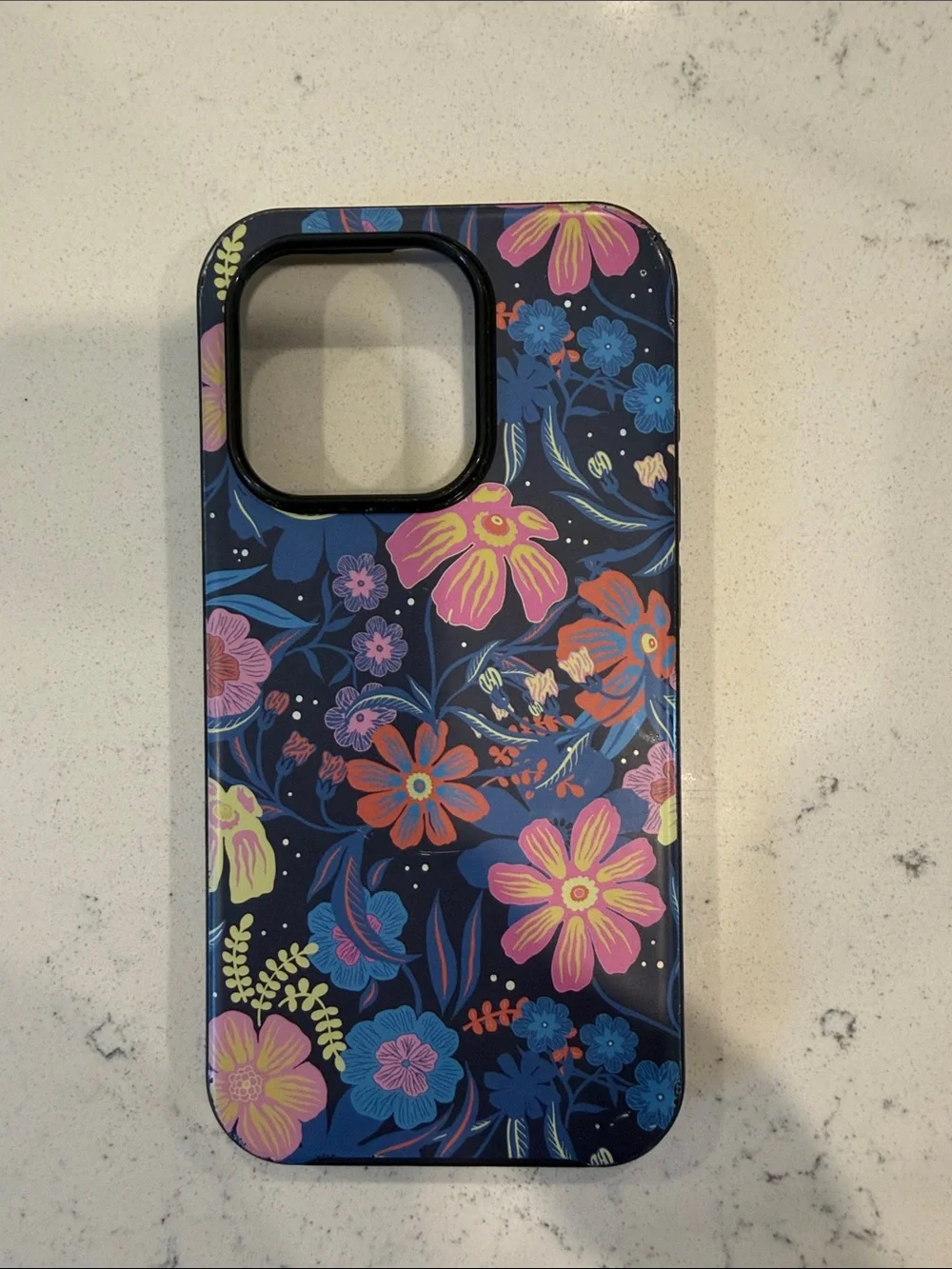 OtterBox iPhone 15 Pro Case with White MagSafe Ring
